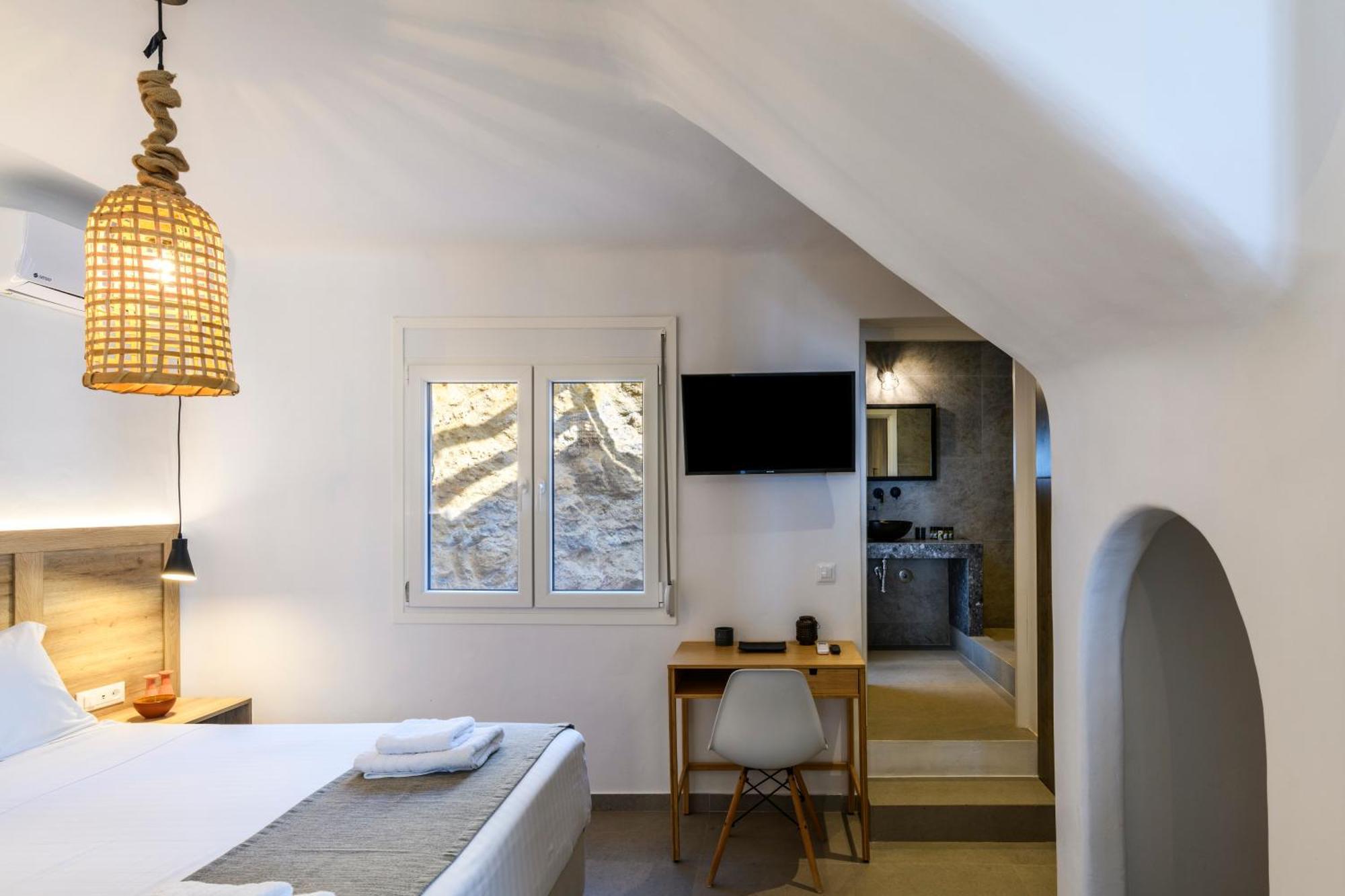 Villa Mykonos & Merchia Beach